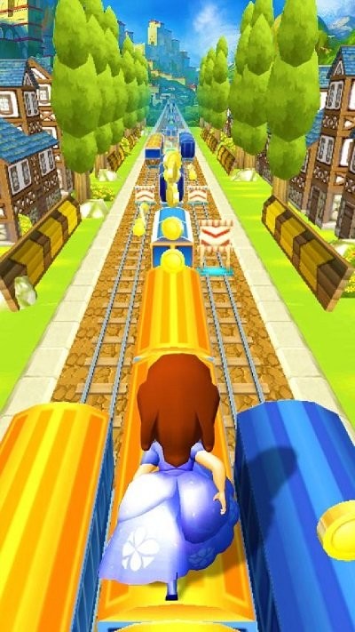 小公主苏菲亚地铁跑酷游戏