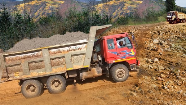 泥头车模拟器游戏